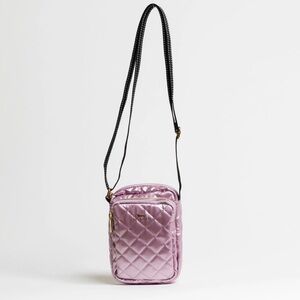 SCOUT “The Micromanager” Quilted Crossbody bag NWOT